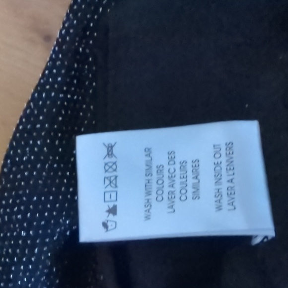 Top - Picture 5 of 6